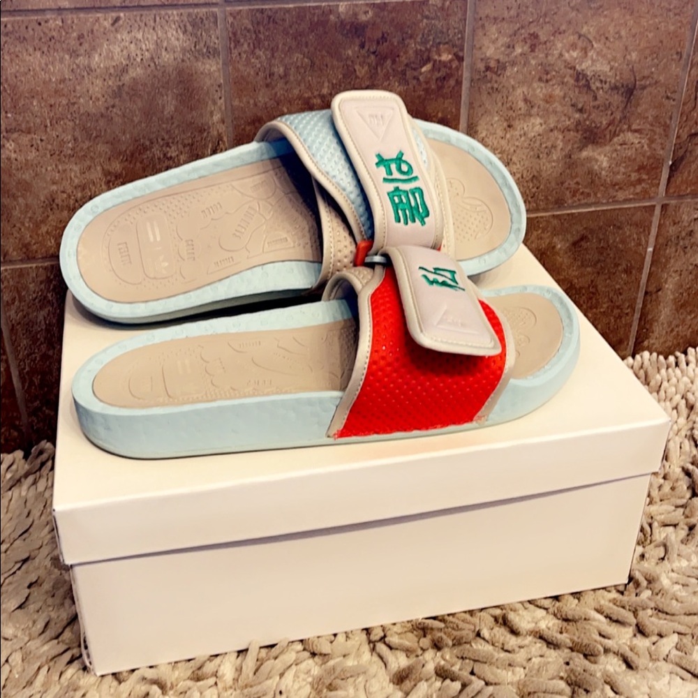 Pharrell x NIGO x HU Chancletas Slides 'Friendship Pack